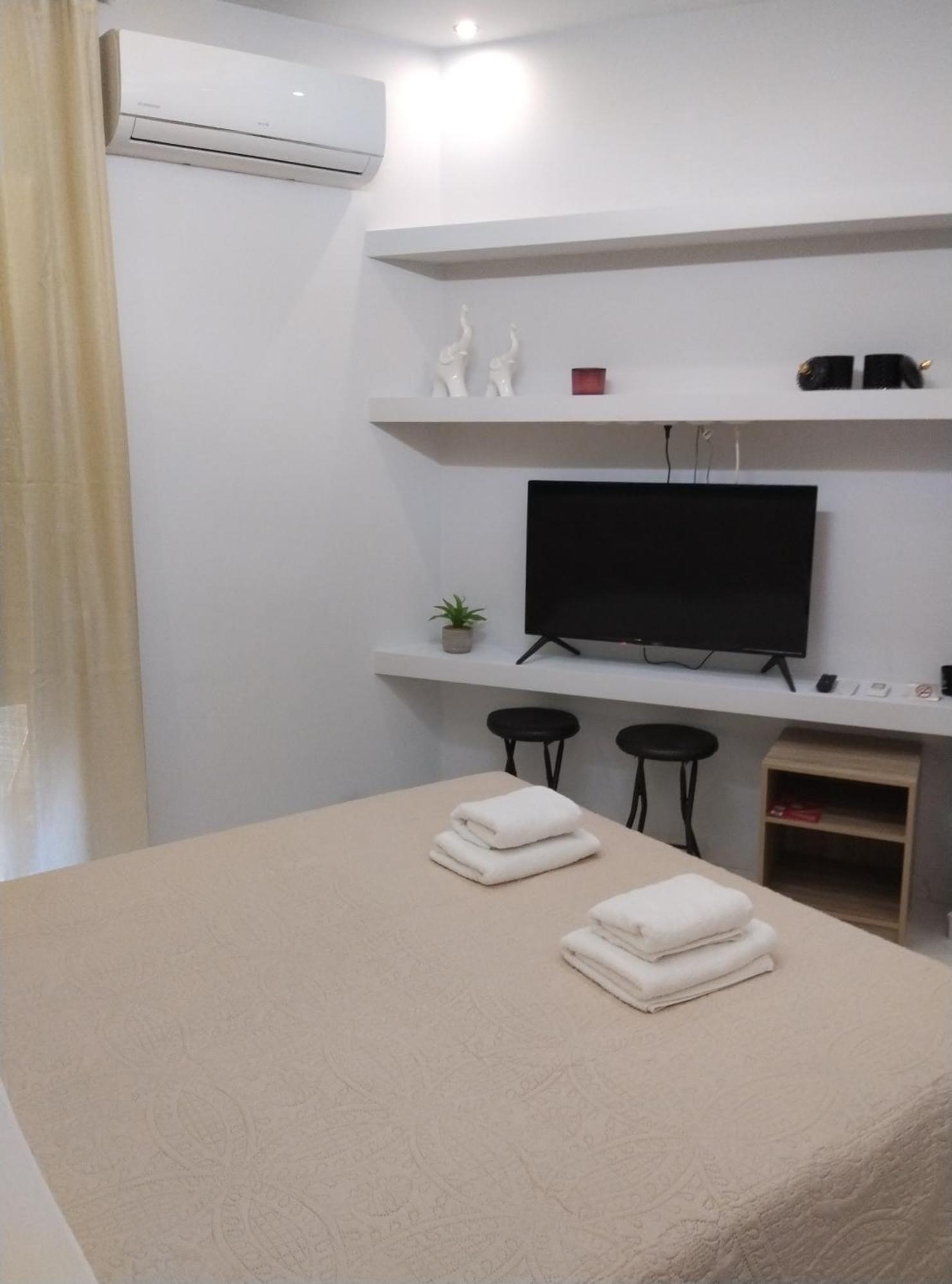 Domus Apartment - City Center 韦里亚 外观 照片